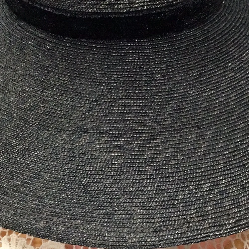 Vintage Women’s Wide-Brim Hat, Black - Picture 7 of 9